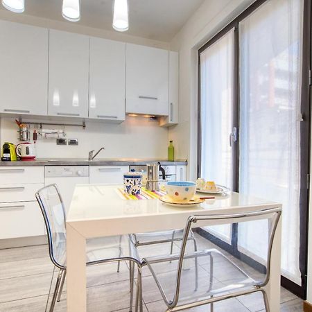 Caseospitali - Cherenel, Bilocale Vicino Centrale Mm2 Milan Bagian luar foto