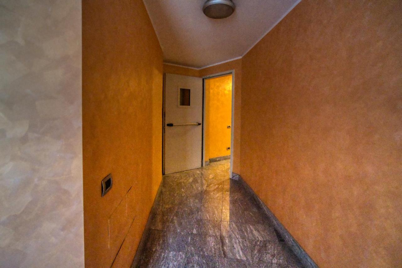 Caseospitali - Cherenel, Bilocale Vicino Centrale Mm2 Milan Bagian luar foto